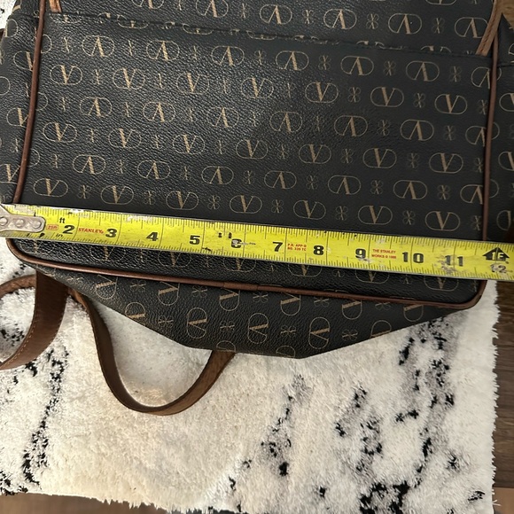 Valentino Garavani bag - Picture 7 of 12